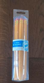 Doos met nieuwe orginele HB potloden met Gum, Ophalen of Verzenden, Nieuw, Potlood of Stift