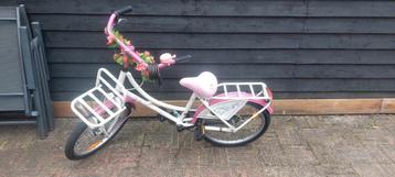 Fiets   beschikbaar voor biedingen