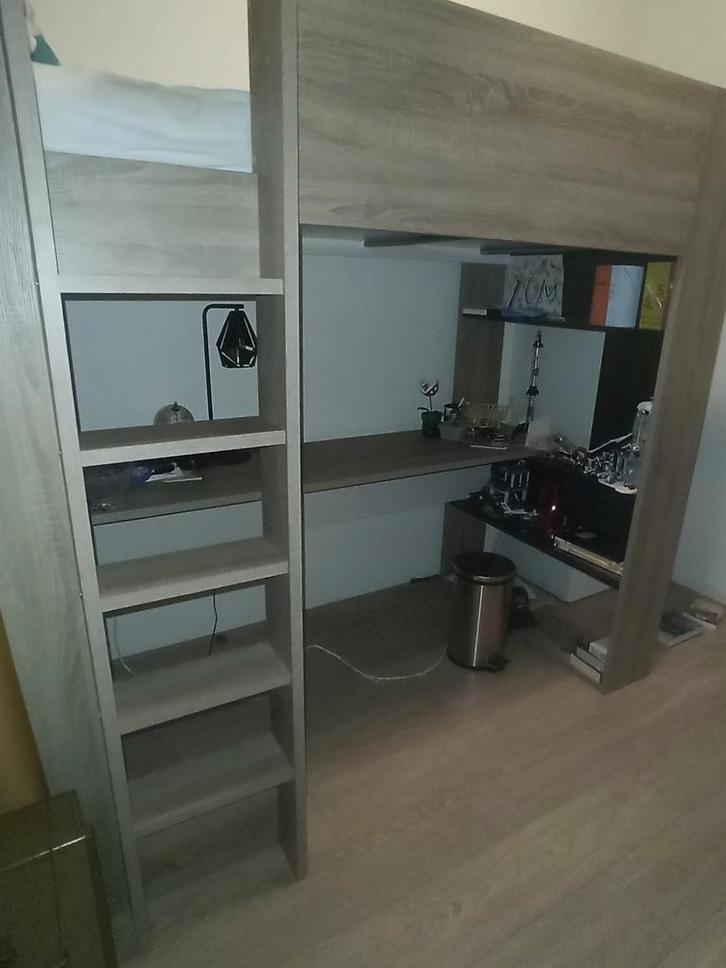 Hoogslaper Twist met bureau en opbergruimte, Kinderen en Baby's, Kinderkamer | Stapelbedden en Hoogslapers, Zo goed als nieuw