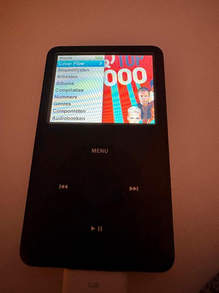 Apple iPod Classic 80GB + Logitech Docking Station, Audio, Tv en Foto, Mp3-spelers | Apple iPod, Gebruikt, Classic, 40 GB en meer