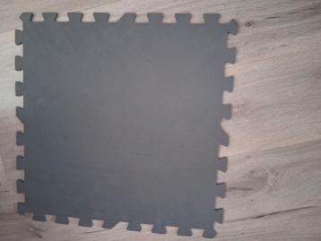 5 zwembadtegels  50x50 beschikbaar voor biedingen