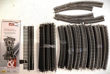 Wissels en Rails Ho merk Piko nieuw A Gleis en oud type beschikbaar voor biedingen
