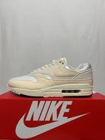 NIEUW IN DOOS! Maat 44 - Nike Air Max 1 '87 Guava Ice, Overige kleuren, Verzenden, Nike, Nieuw