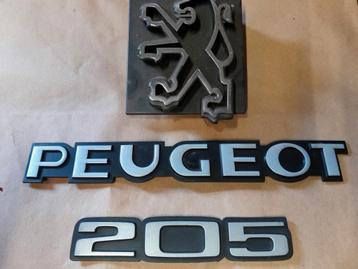 Onderdelen Peugeot 205 beschikbaar voor biedingen