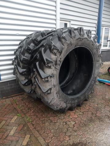 Set Trelleborg TM 700 580/70R42  beschikbaar voor biedingen