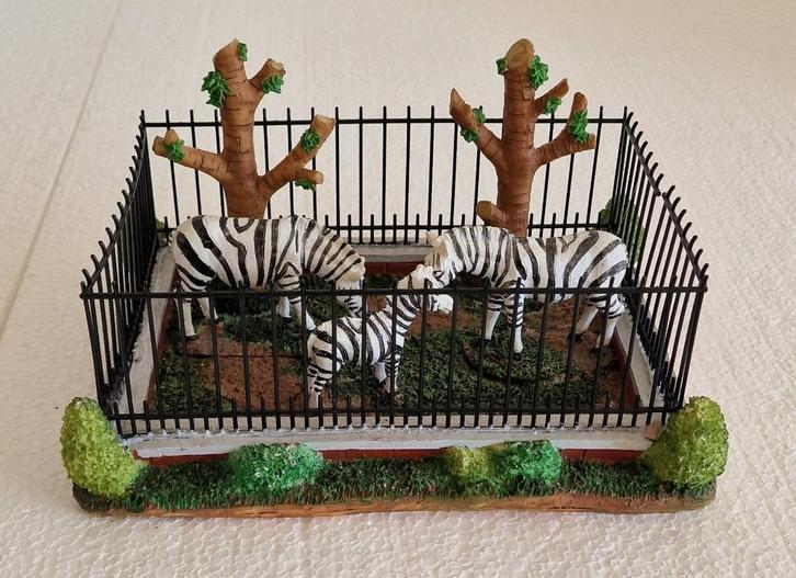 Lemax zebra family 93759, Diversen, Kerst, Gebruikt, Ophalen of Verzenden