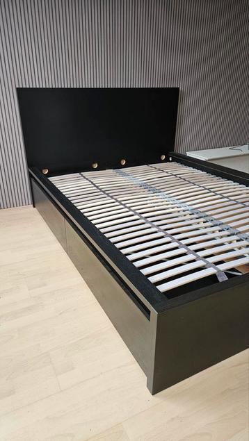 IKEA Malm bedframe met 2 lades 160x200. MOET ZSM WEG. - afbeelding 2