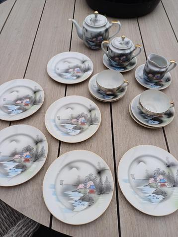 Origineel antiek Kutani thee servies sereen design beschikbaar voor biedingen