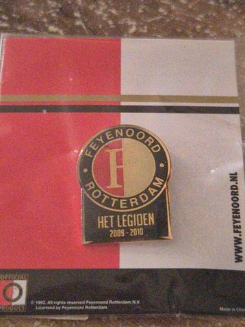 Te koop 3 verschillende speldjes van FEYENOORD!! beschikbaar voor biedingen