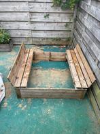 Zandbak met bankjes, Ophalen, Gebruikt