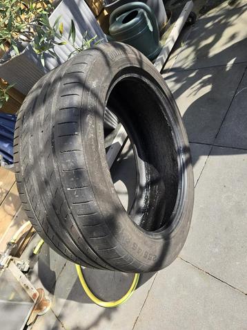2x 19 inch autobanden beschikbaar voor biedingen