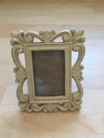 Fotolijstje portret crème 11x9 (foto 6,5x4), Ophalen of Verzenden, Gebruikt