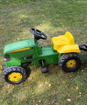 Rolly toys trekker plus loopauto trap-tractor beschikbaar voor biedingen