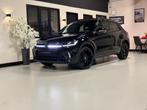 Volkswagen T-Roc 1.5 TSI R-Line | Pano | IQ - Light | Ledbar, 1258 kg, Zwart, 4 cilinders, 150 pk