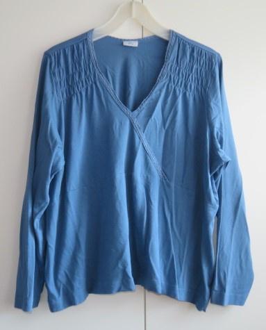 Shirt lange mouw blauw met kantrandje M&S maat XXL, Blauw, Maat 46/48 (XL) of groter, Ophalen of Verzenden, Zo goed als nieuw