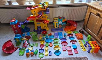 Diverse onderdelen van Vtech Toet Toet setten beschikbaar voor biedingen