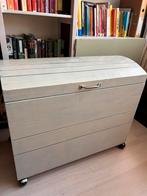 Verkleedkist, Huis en Inrichting, Ophalen, Zo goed als nieuw, 200 cm of meer, Minder dan 50 cm