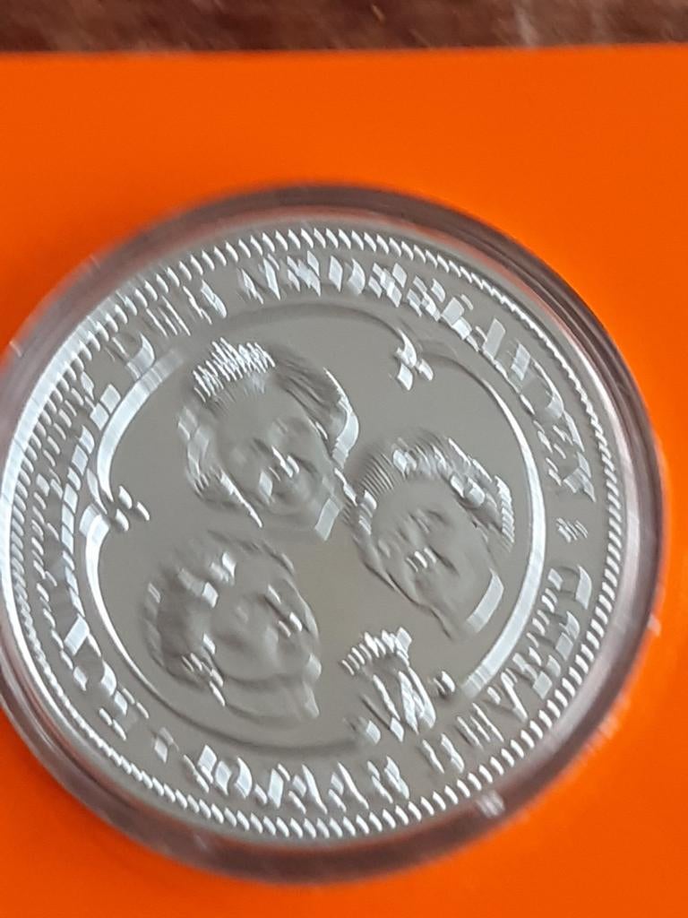 munt  1945/1985   40 jaar bevrijd, Ophalen of Verzenden, Koningin Beatrix, Overige waardes