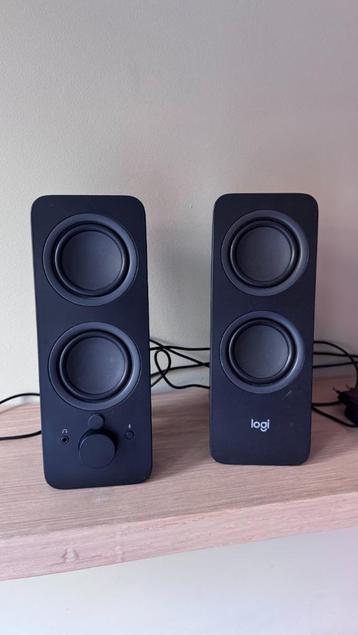 Logitech Z207 Bluetooth Stereo Speakers – zwart – met aux beschikbaar voor biedingen