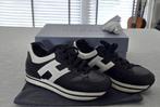 Cool HOGAN dames sneakers, maat 38, Kleding | Dames, Schoenen, Zwart, Ophalen of Verzenden, Sneakers of Gympen, Hogan