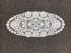 Oud ovaal kleedje, Antiek en Kunst, Antiek | Kleden en Textiel, Ophalen of Verzenden