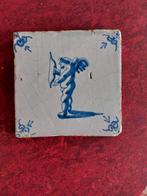 17e eeuwse tegel met Amor, Antiek en Kunst, Ophalen of Verzenden