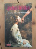 Ljoedmila Oelitskaja (Oelitskaya) - Medea en haar kinderen, Ophalen of Verzenden, Gelezen