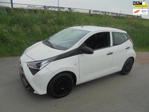Toyota Aygo Toyota ayco 1.0 benzine 5 deurs 48.000km eerste, Auto's, Toyota, Te koop, Aygo, ABS, Airbags, Airconditioning, Centrale vergrendeling