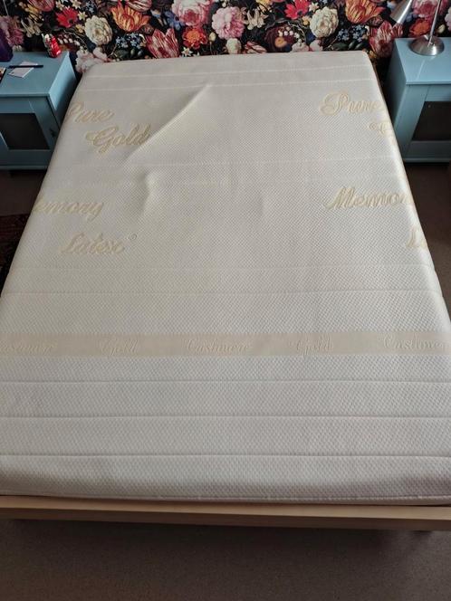 matras 140x200 OPHALEN OP 21, 22 OF 23 JULI, Huis en Inrichting, Slaapkamer | Matrassen en Bedbodems, Gebruikt, 140 cm, 200 cm
