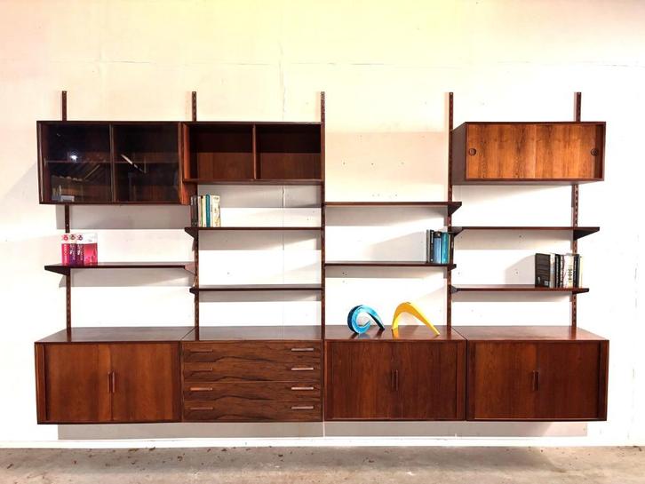 Kai Kristiansen wandmeubel FM Møbler, Huis en Inrichting, Kasten | Wandmeubels, Gebruikt, 200 cm of meer, 300 cm of meer, 25 tot 50 cm