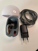 Amplifon gehoorapparaat + oplader, Ophalen of Verzenden, Zo goed als nieuw