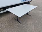 Ahrend Mehes vergadertafel 180x118 licht grijs trespa blad, Huis en Inrichting, Bureaus, Kofferen 60, Ophalen of Verzenden, Zo goed als nieuw