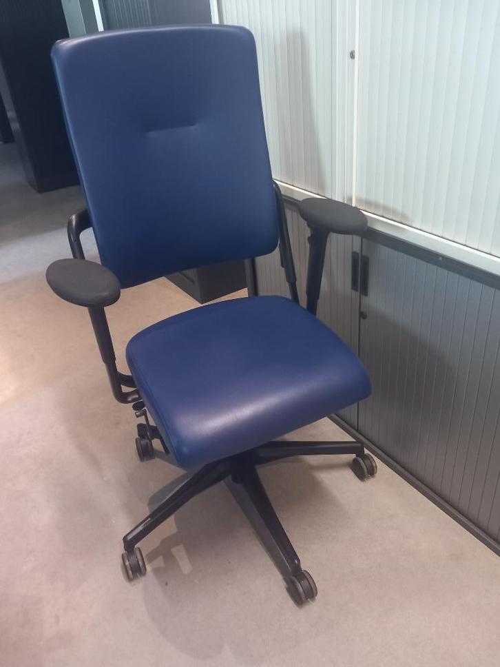 Grahl Xenium bureaustoel, Huis en Inrichting, Bureaustoelen, Gebruikt, Bureaustoel, Blauw, Ergonomisch, Ophalen