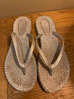 Ilse Jacobsen Slippers Zilver Maat 39, Kleding | Dames, Schoenen, Ophalen of Verzenden, Zo goed als nieuw, Grijs, Slippers
