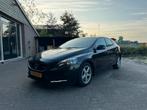 Volvo V40 2.0 D4 190PK 2014 Zwart, Achterwielaandrijving, 4 cilinders, Iveco, Origineel Nederlands