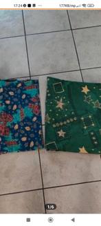 Kerst tavelkleed 2x rond 140cm., Ophalen of Verzenden, Zo goed als nieuw, Rond