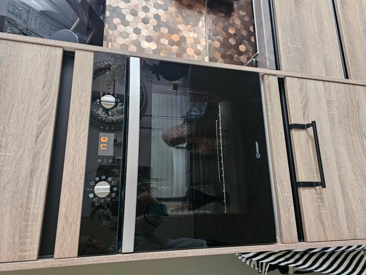 splinternieuwe Indesit oven ifw 4844hbl, Witgoed en Apparatuur, Ovens, Nieuw, 45 tot 60 cm, Ophalen