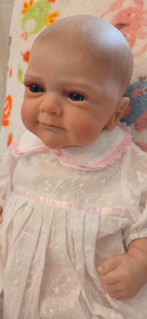 Reborn babygirl. Gudrun Legler. VERKOCHT., Verzamelen, Poppen, Nieuw, Babypop, Ophalen of Verzenden