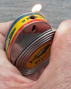 Vintage Metalen Gas Aansteker Blik Blikje Vis Tonijn Visblik, Nvt., Gebruikt, Ophalen of Verzenden, Aansteker