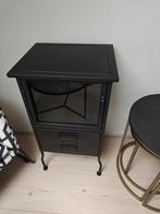 Stoer zwart metalen kastje, Ophalen, Zo goed als nieuw