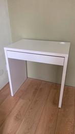 Bureau Micke, Ophalen, Gebruikt