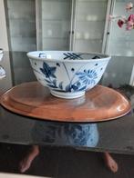 Antieke Japanse Kom - Blauw-Wit Bloemmotieven, Ophalen of Verzenden