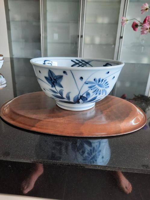 Antieke Japanse Kom - Blauw-Wit Bloemmotieven, Antiek en Kunst, Antiek | Porselein, Ophalen of Verzenden