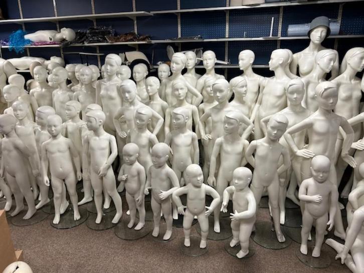 AANBIEDING etalagepoppen paspoppen etalagefiguren mannequins, Zakelijke goederen, Kantoor en Winkelinrichting | Winkel en Inventaris