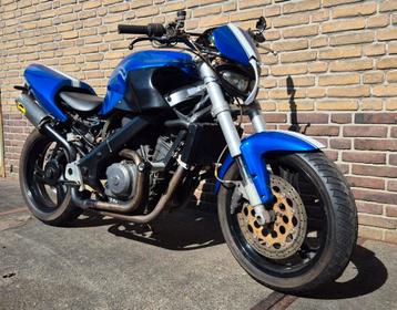Project loop/sloop sportieve Honda NTV650  beschikbaar voor biedingen