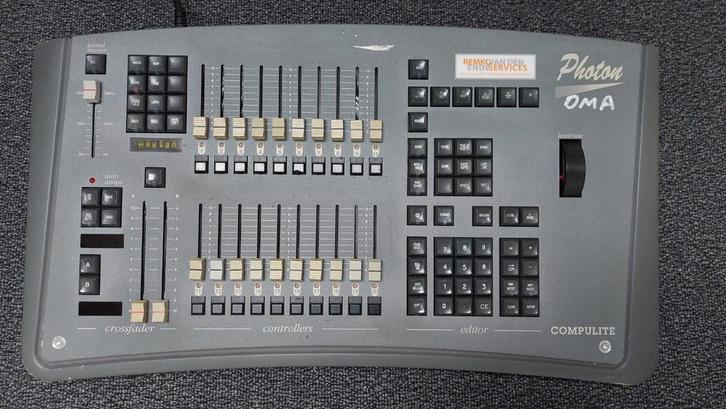 Compulite Photon lichtcomputer 360 channels, Muziek en Instrumenten, Theaterbelichting, Gebruikt, Ophalen