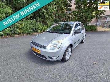 Ford Fiesta 1.3 Futura UNIEK LAGE KM STAND EN TOP ONDERHOUDE beschikbaar voor biedingen