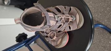 keen sandalen maat 29/30 beschikbaar voor biedingen