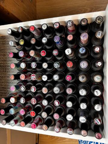 Pink Gellac 74 flesjes beschikbaar voor biedingen
