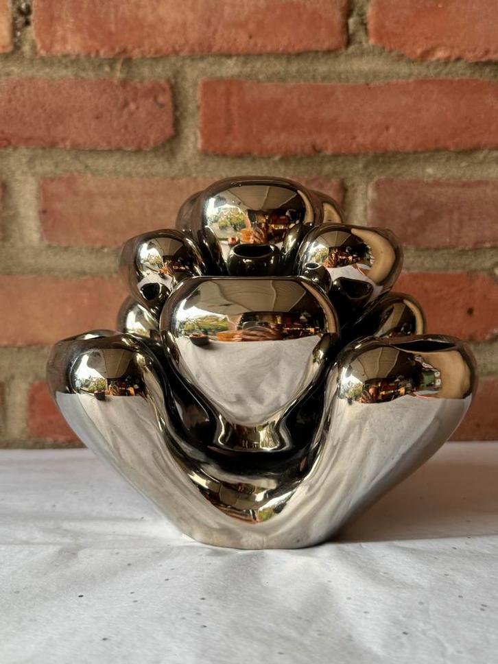 Hollywood Regency Chrome Tulpenvaas - 1970s, Huis en Inrichting, Woonaccessoires | Vazen, Gebruikt, Overige kleuren, Minder dan 50 cm